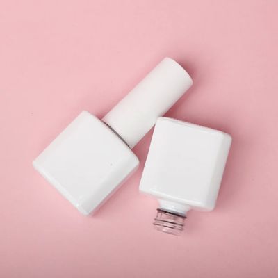 Glatte 15 ml leere Nagellackflaschen mit langlebiger Sprühbeschichtung